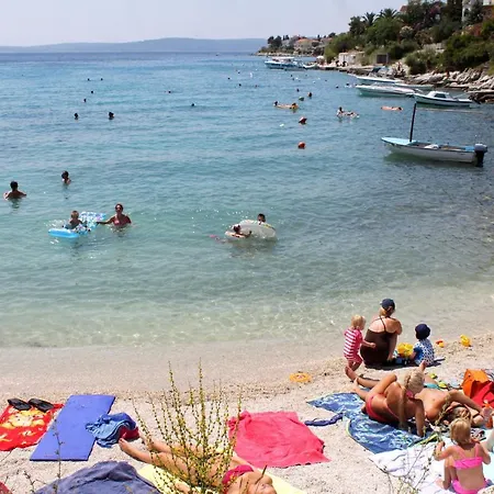 Mavarstica 17821a Apartment Trogir